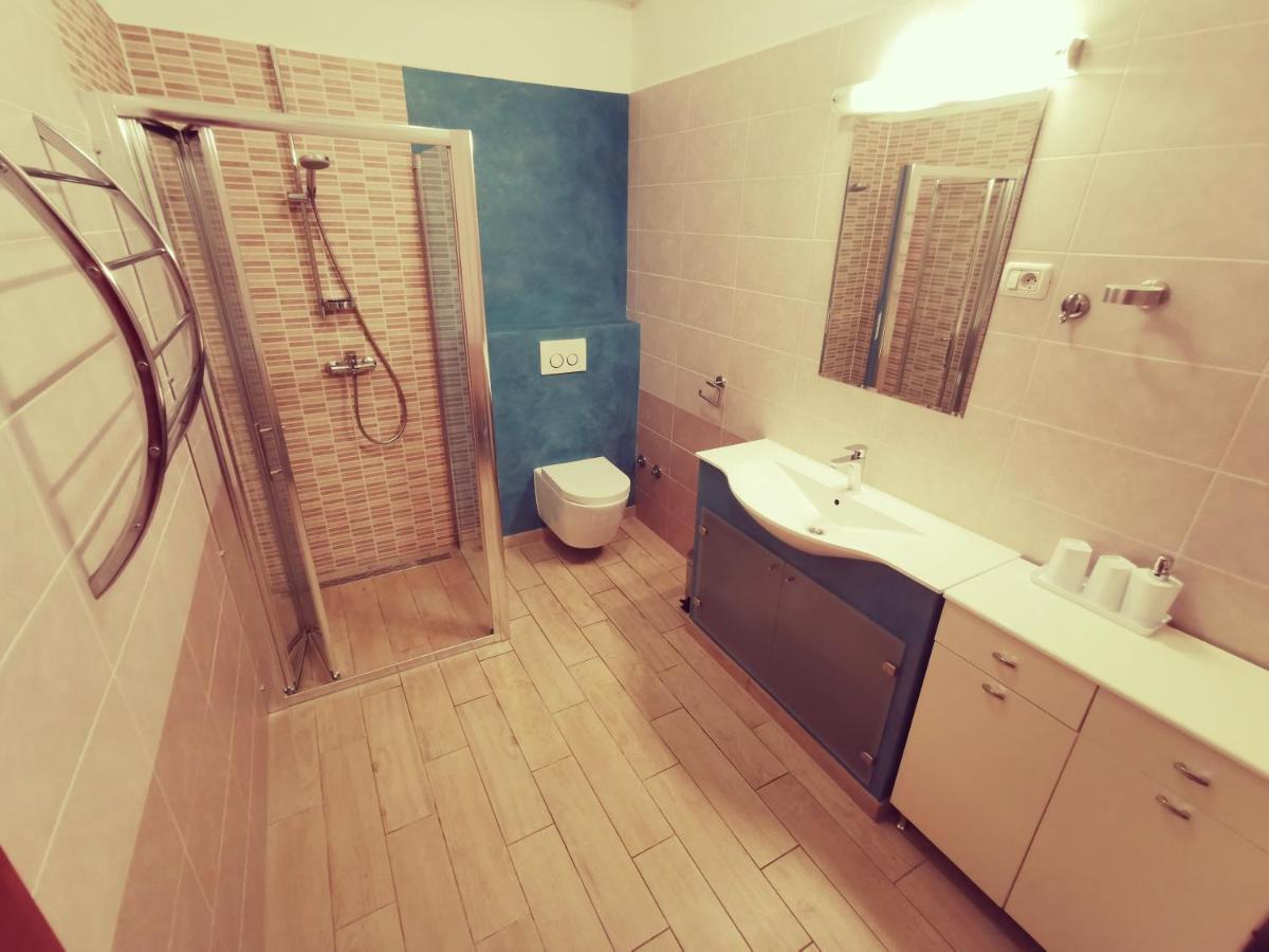 Haus Maro Apartment Supetarska Draga Ngoại thất bức ảnh