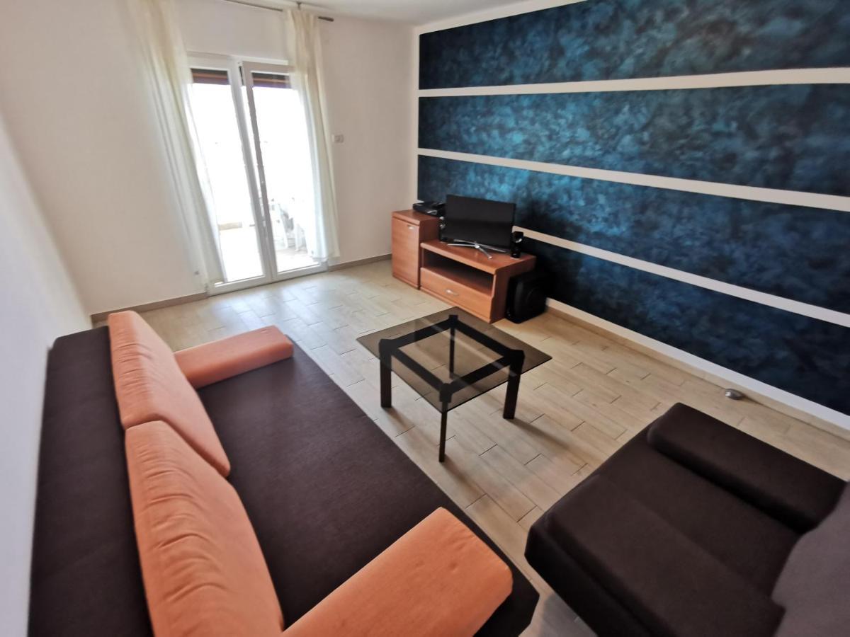 Haus Maro Apartment Supetarska Draga Ngoại thất bức ảnh