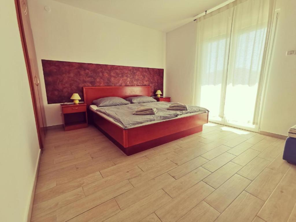 Haus Maro Apartment Supetarska Draga Ngoại thất bức ảnh